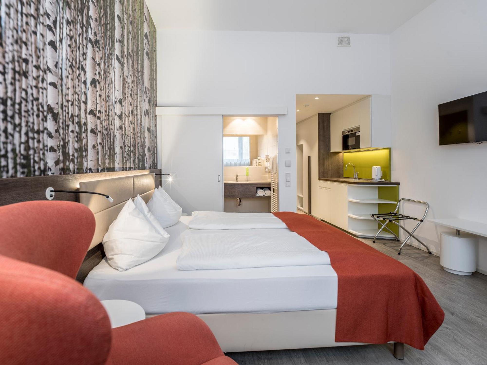 Eco Hotel 3*